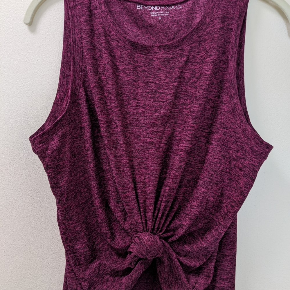 Beyond Yoga Pink Featherweight Balanced Muscle Tank Size Small